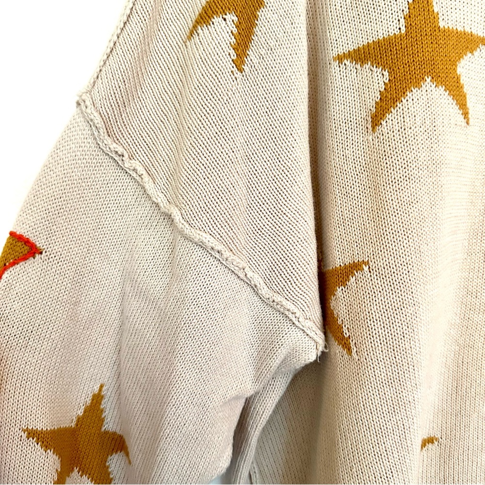 Star Patterned Beige Sweater - Picture 9 of 10